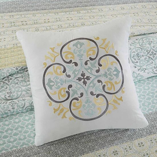 Madison Park Essentials Nova Complete Quilt Set With Cotton Bed Sheets