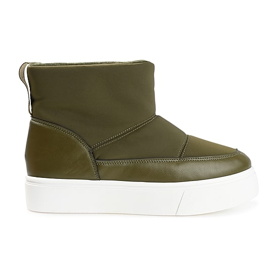 Journee Collection Womens Sethie Flat Heel Winter Boots