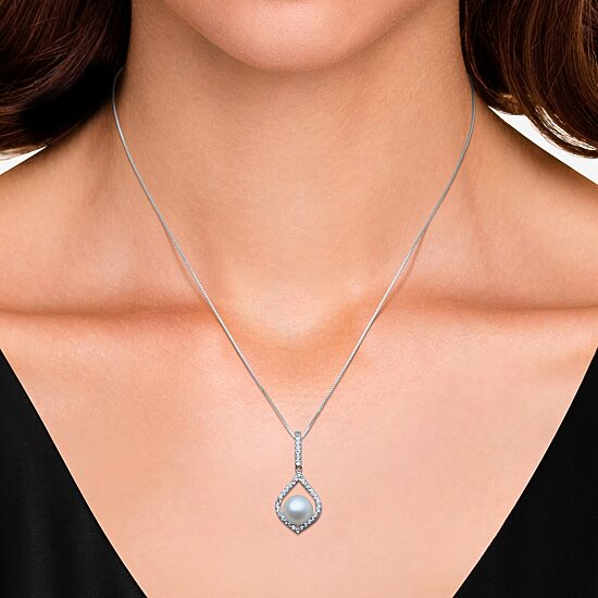 Womens White Cultured Freshwater Pearl Sterling Silver Diamond Pear 18 Inch Pendant Necklace