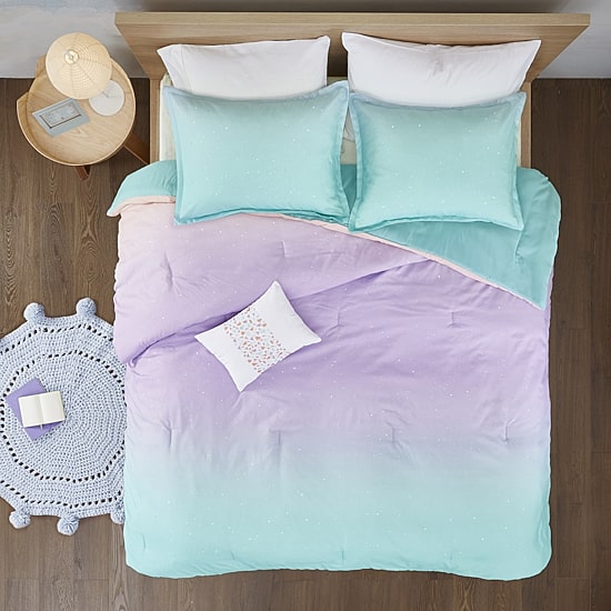 Intelligent Design Sparkle Metallic Glitter Printed Reversible Comforter Set with decorative pillow