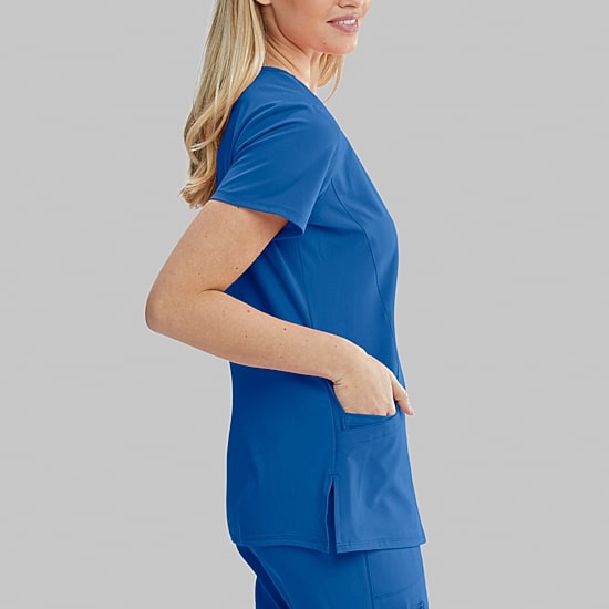 Skechers Sk102 Reliance 3-Pocket Crossover Womens V Neck Short Sleeve Tag Free Stretch Fabric Moisture Wicking Scrub Top