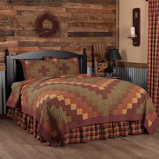 VHC Brands Heritage Farms Reversible Quilt Set