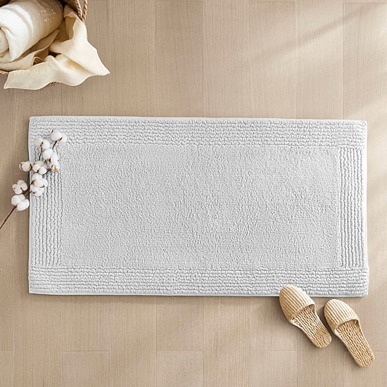 Madison Park Signature Splendor 100% Cotton Tufted 3000 Gsm Reversible Bath Rug