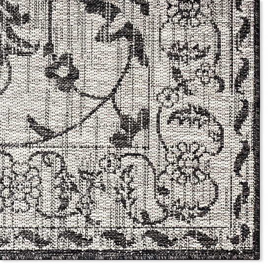 Nicole Miller Country Ayala Floral Outdoor Rectangular Area Rug