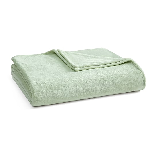 Martha Stewart Bedford Midweight Blanket