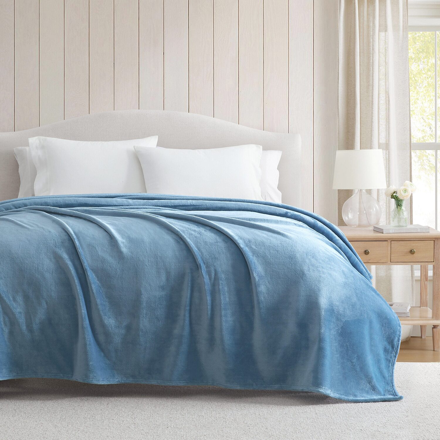 Martha Stewart Bedford Midweight Blanket