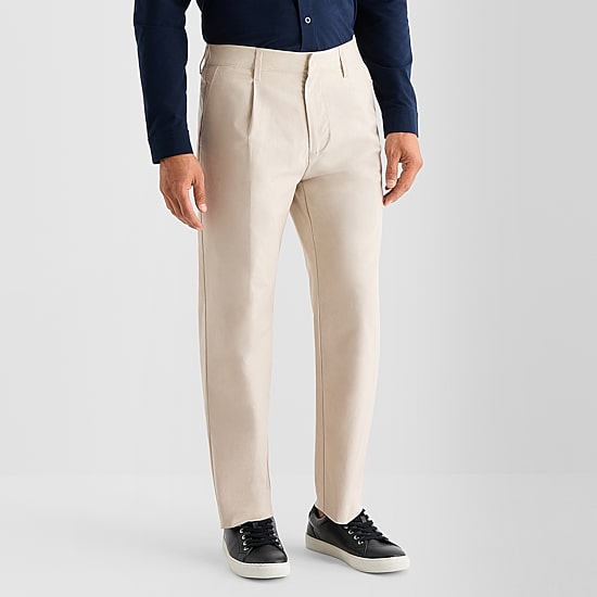 Stylus Mens Regular Fit Pleated Pant