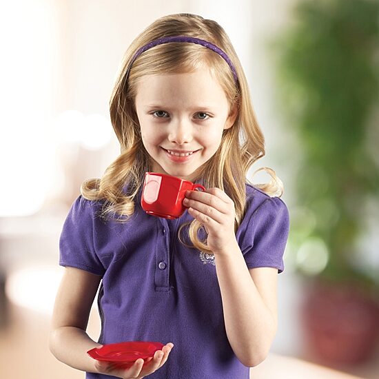Educational Insights Pretend & Play® Dish Set Play Kitchen