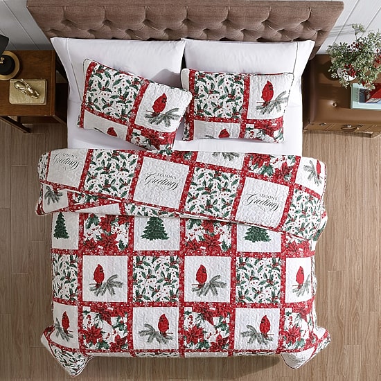 Beatrice Home Fashions Holiday Quilt Set