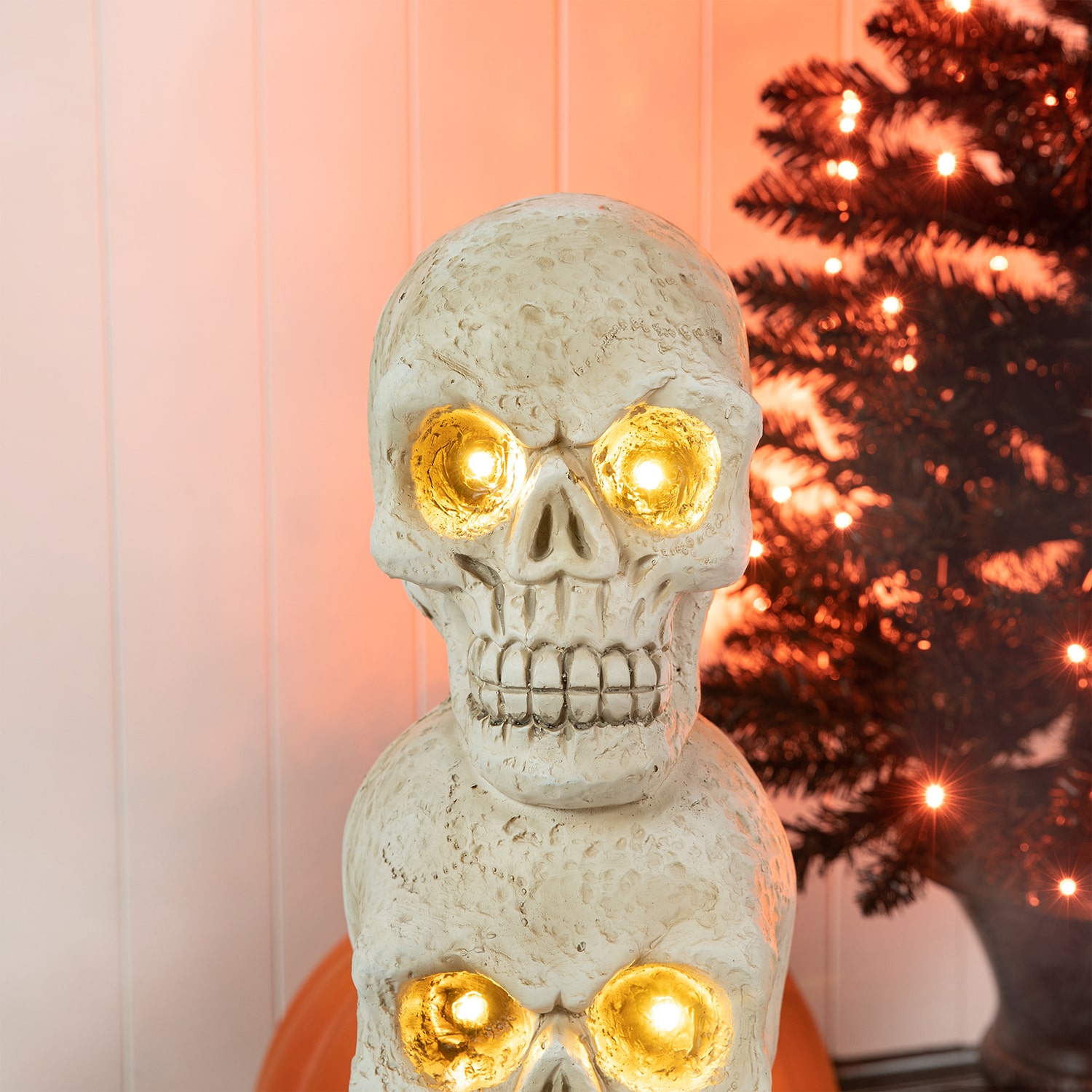 Glitzhome "25.5""Ligted Mgo Skull Porch Decor" Halloween Porch Sign