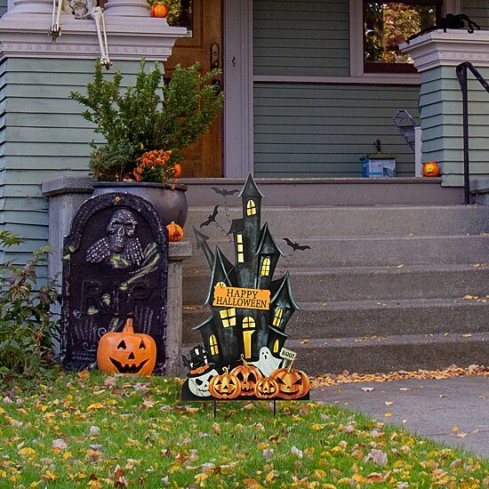 Glitzhome "32"" Metal Haunted House Yard Stake" Halloween Yard Art