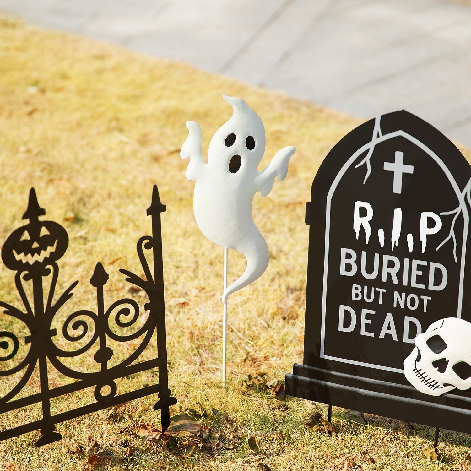 Glitzhome "24"" Metal Graveyard Set Yard Stake" Halloween Yard Art
