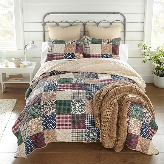 Donna Sharp Rustic Paisley 3-pc. Hypoallergenic Quilt Set