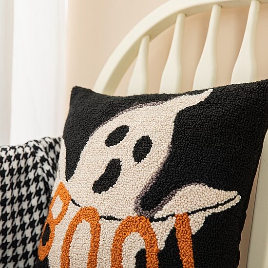 Glitzhome 14"H Hooked Ghost Pillow Throw Pillow