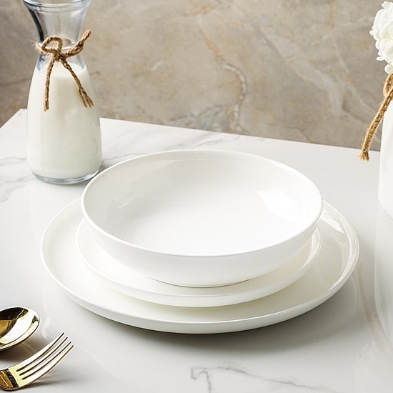 Stone + Lain Gabrielle 24-pc. Bone China Dinnerware Set