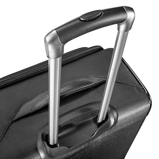 Ricardo Beverly Hills Avalon 28 Inch Softside Expandable Lightweight Checked Spinner Luggage
