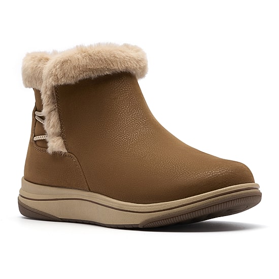 Clarks Womens Breeze Fur Flat Heel Booties