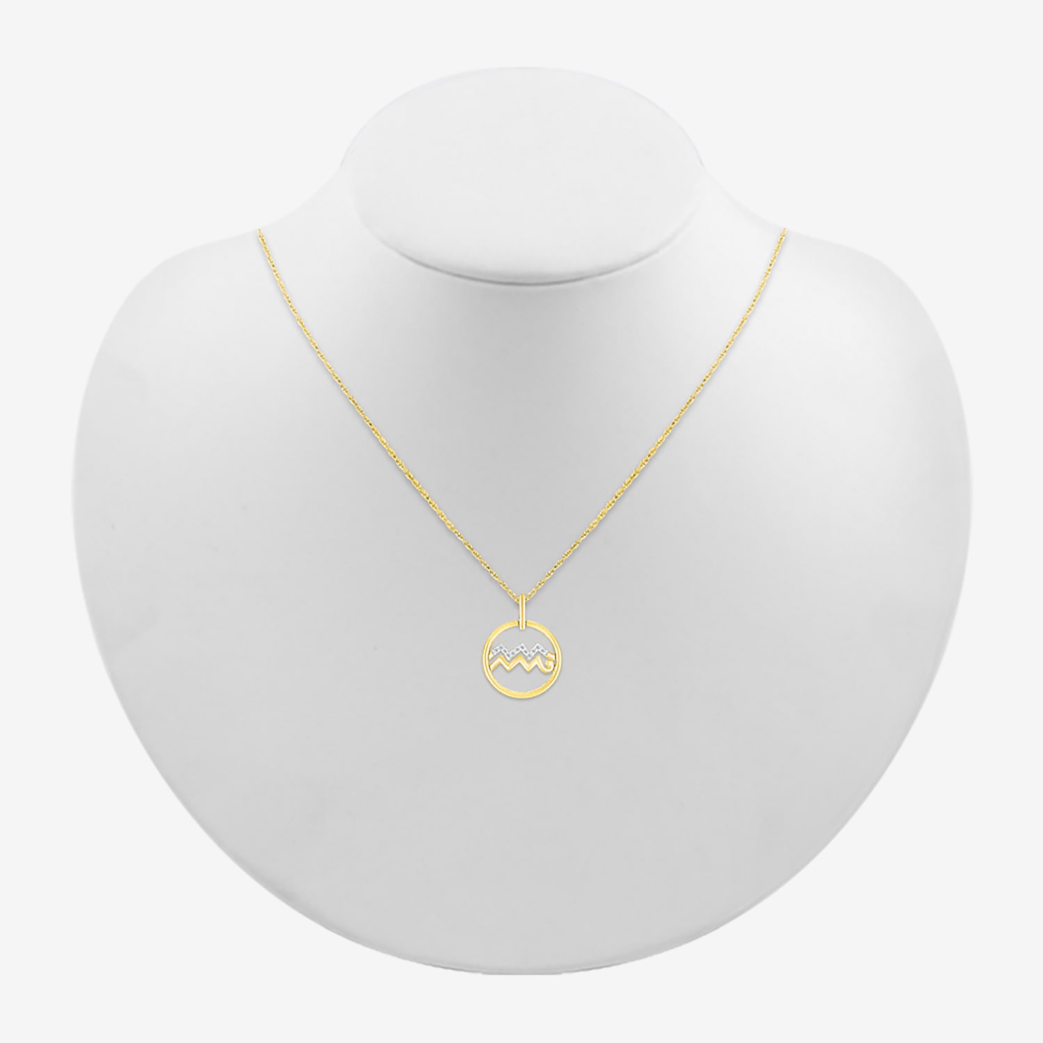Womens Diamond Accent Natural White Diamond 14K Gold 18 Inch Pendant Necklace