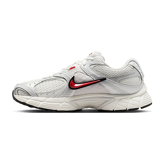 Nike V5 RNR Womens Sneakers