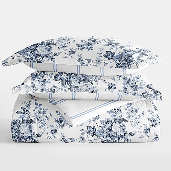 Casual Comfort Cabbage Rose Midweight Down Alternative Comforter Set