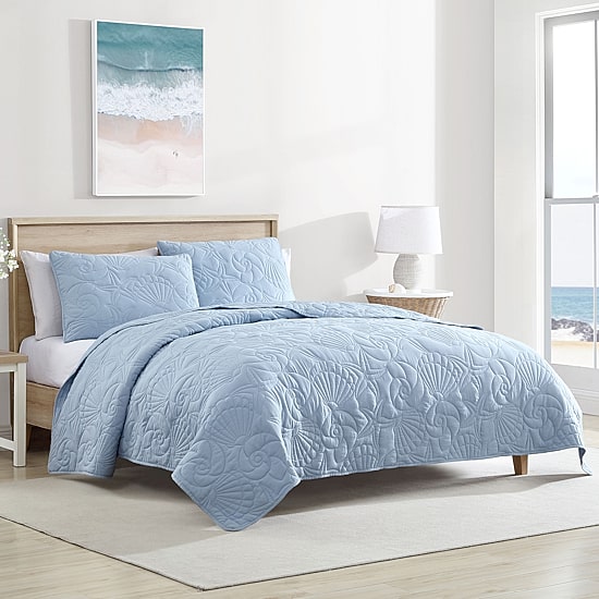Caribbean Joe Solid Shell Outline Quilt Set
