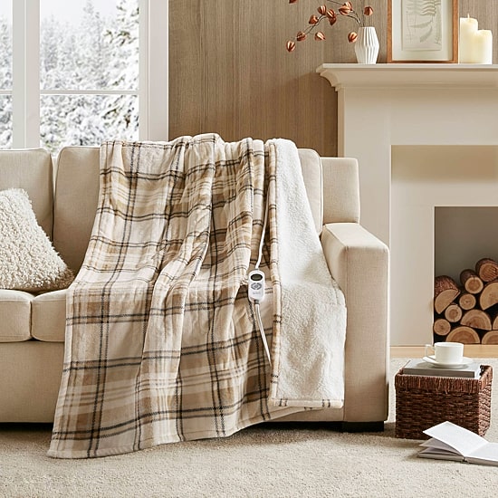 Woolrich Print Plush To Sherpa Heated Throw Heated Automatic Shut Off Throw