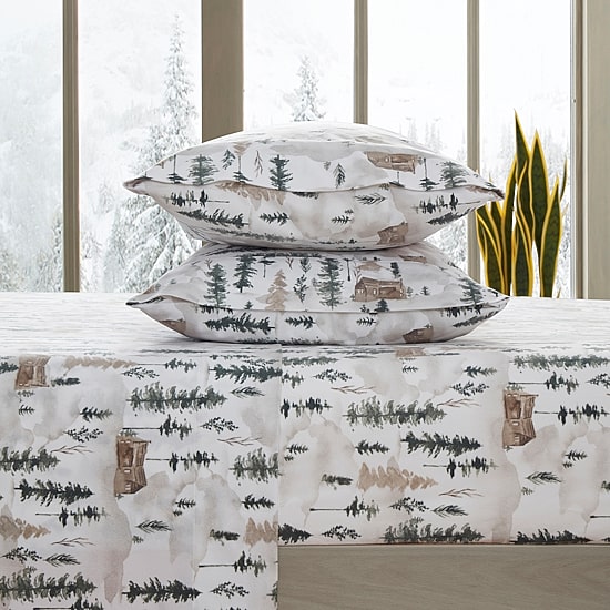Sweet Home Collection™ Winter Cabin Printed Extra Deep Pocket Flannel Sheet Set
