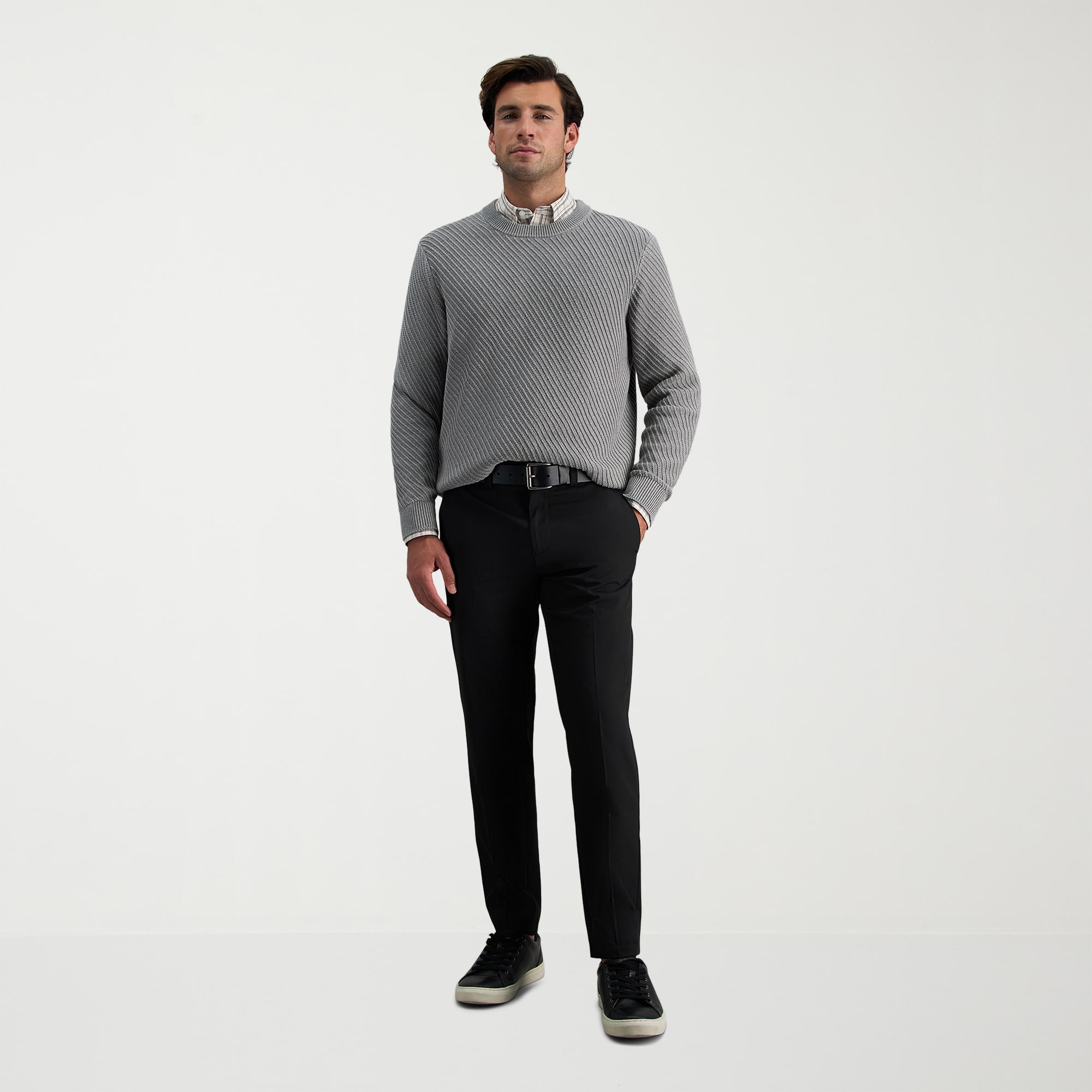 Haggar Cool Right Performance Flex Mens COMFORT WAISTBAND Straight Fit Flat Front Pant