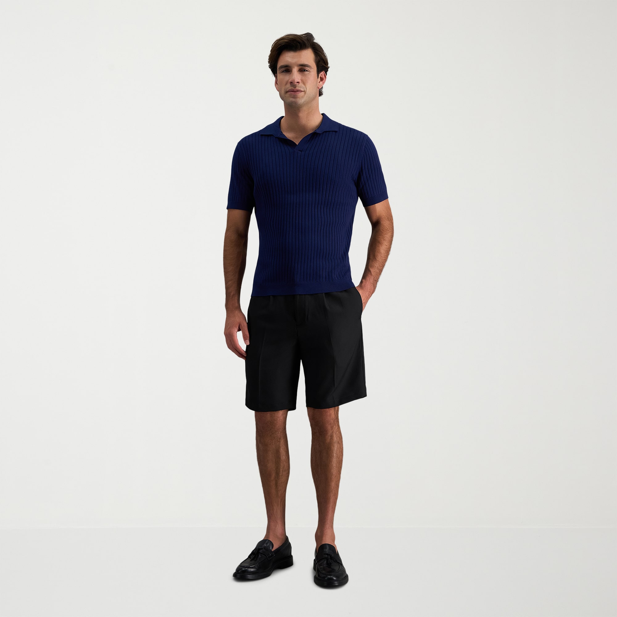 Haggar Cool 18 Pro Pleated Mens 9 1/2" Stretch Fabric Moisture Wicking Quick Dry Chino Short