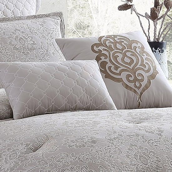 Riverbrook Home Kenetic Midweight Comforter Set
