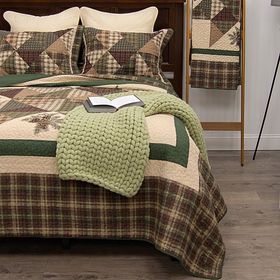Donna Sharp Pine Star 3-pc. Embroidered Hypoallergenic Quilt Set