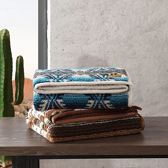 Wrangler Coyote Sands 50x60 Washable Throw