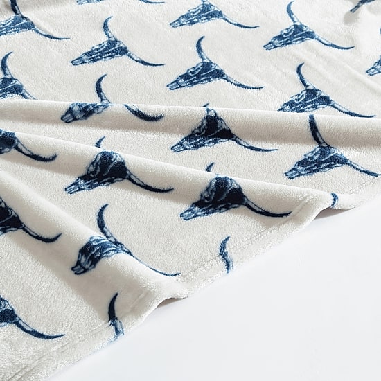 Wrangler Steer Head Washable Throw