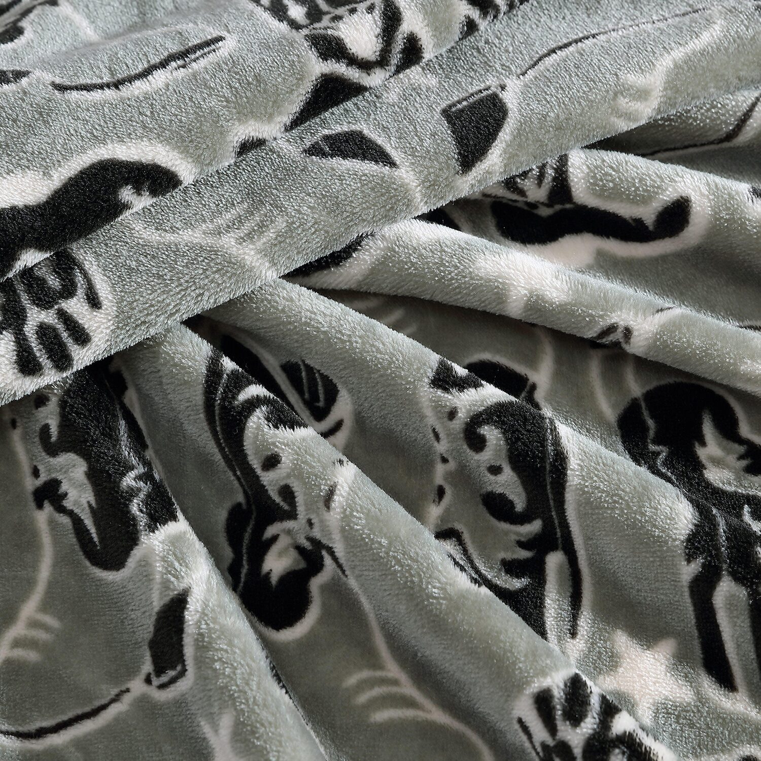 Wrangler Knockin' Boots 50x60 Washable Throw