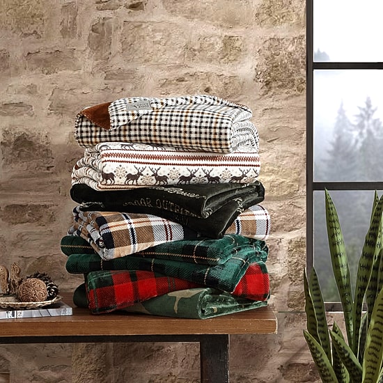 Eddie Bauer Flying Fish Washable Throw