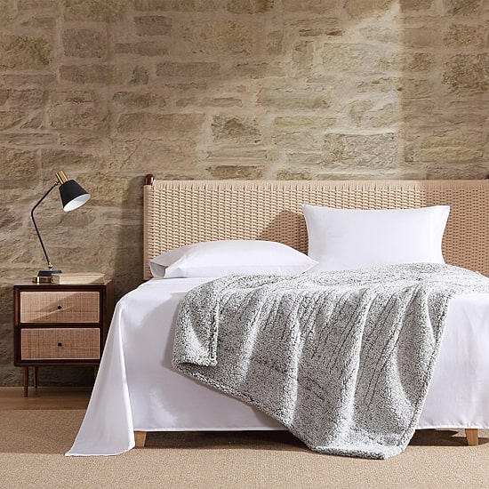 Eddie Bauer Lookout Mountain Washable Throw