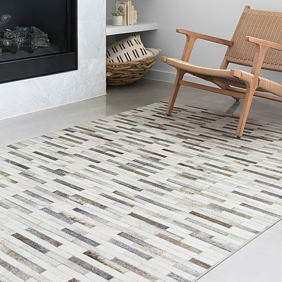 Loloi Maddox Animal Indoor Rectangular Accent Rug