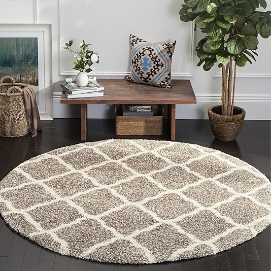 Safavieh Hudson Shag Collection Weldon Geometric Round Area Rug