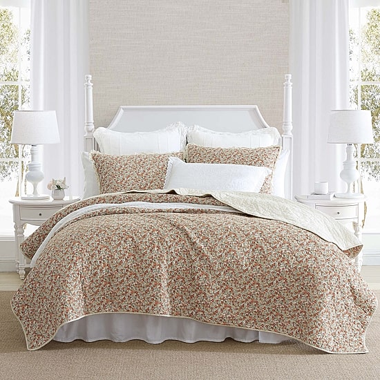 Laura Ashley Loveston Reversible REVERSIBLE Quilt Set