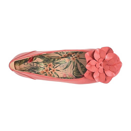 BOC by Born Peony Womens Square Closed Toe Ballet Flats