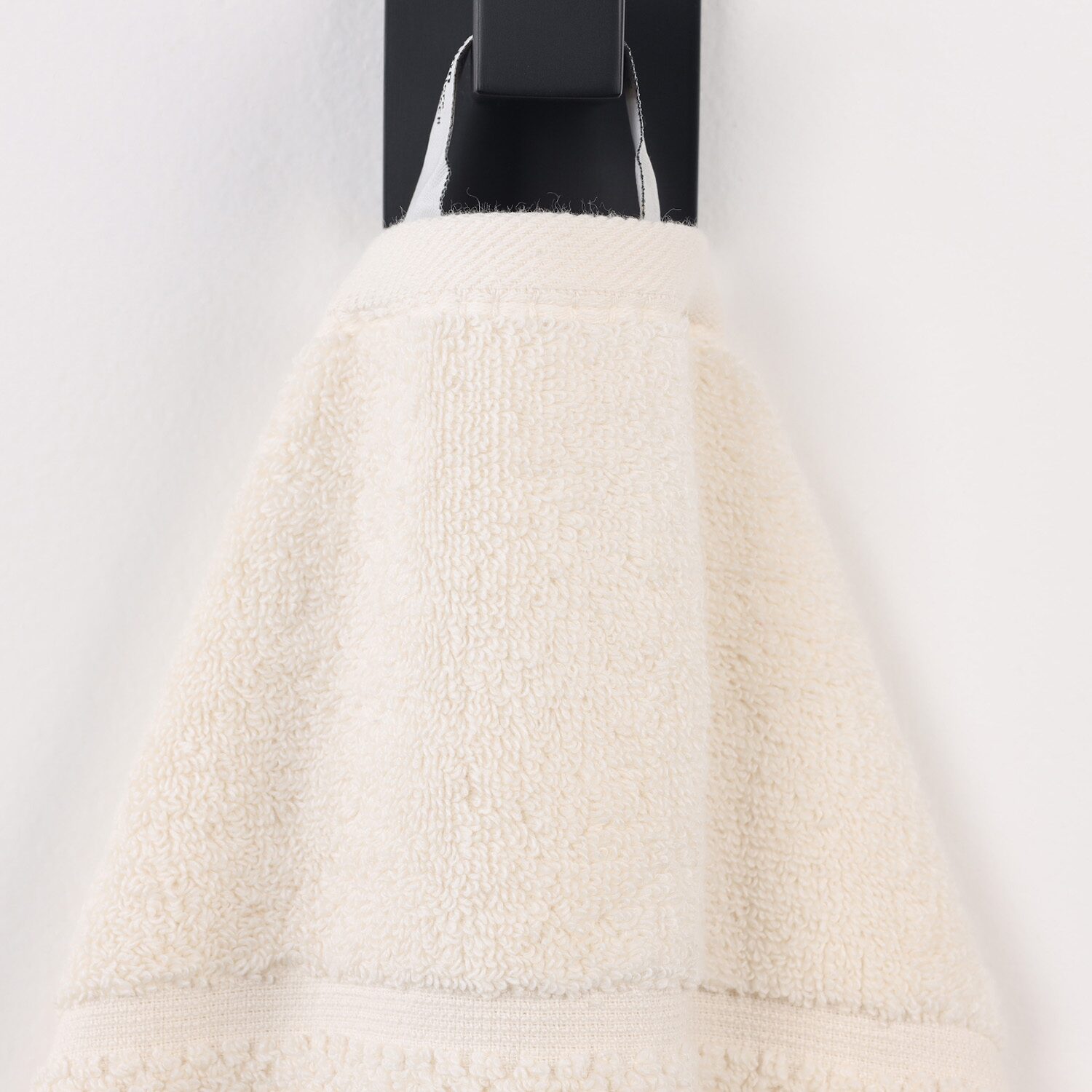 SUPERIOR® Mile Collection 6-pc. Solid Hand Towel