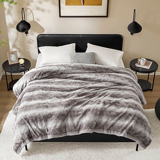 Madison Park Marselle Faux Fur Blanket