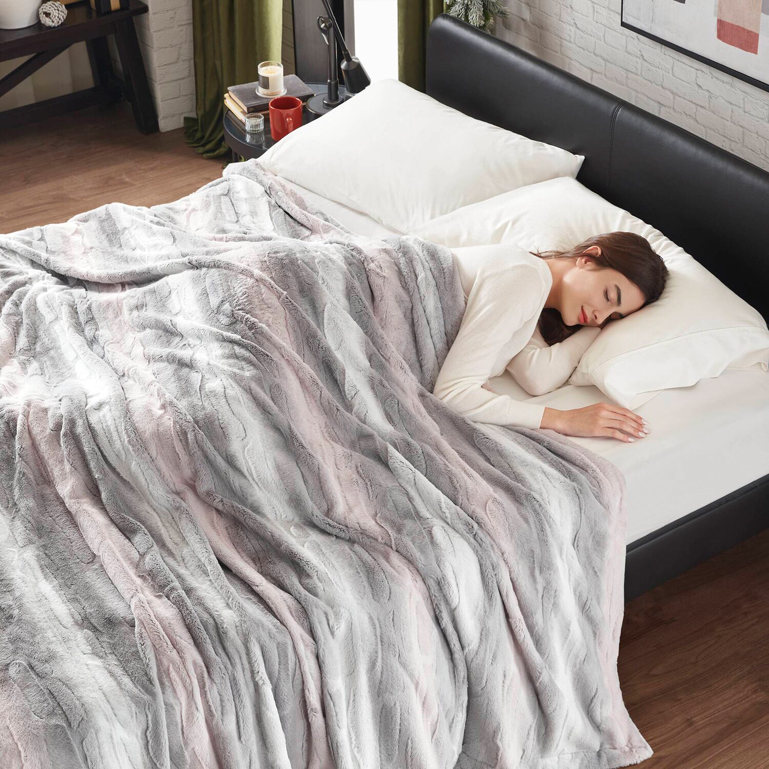 Madison Park Marselle Faux Fur Blanket