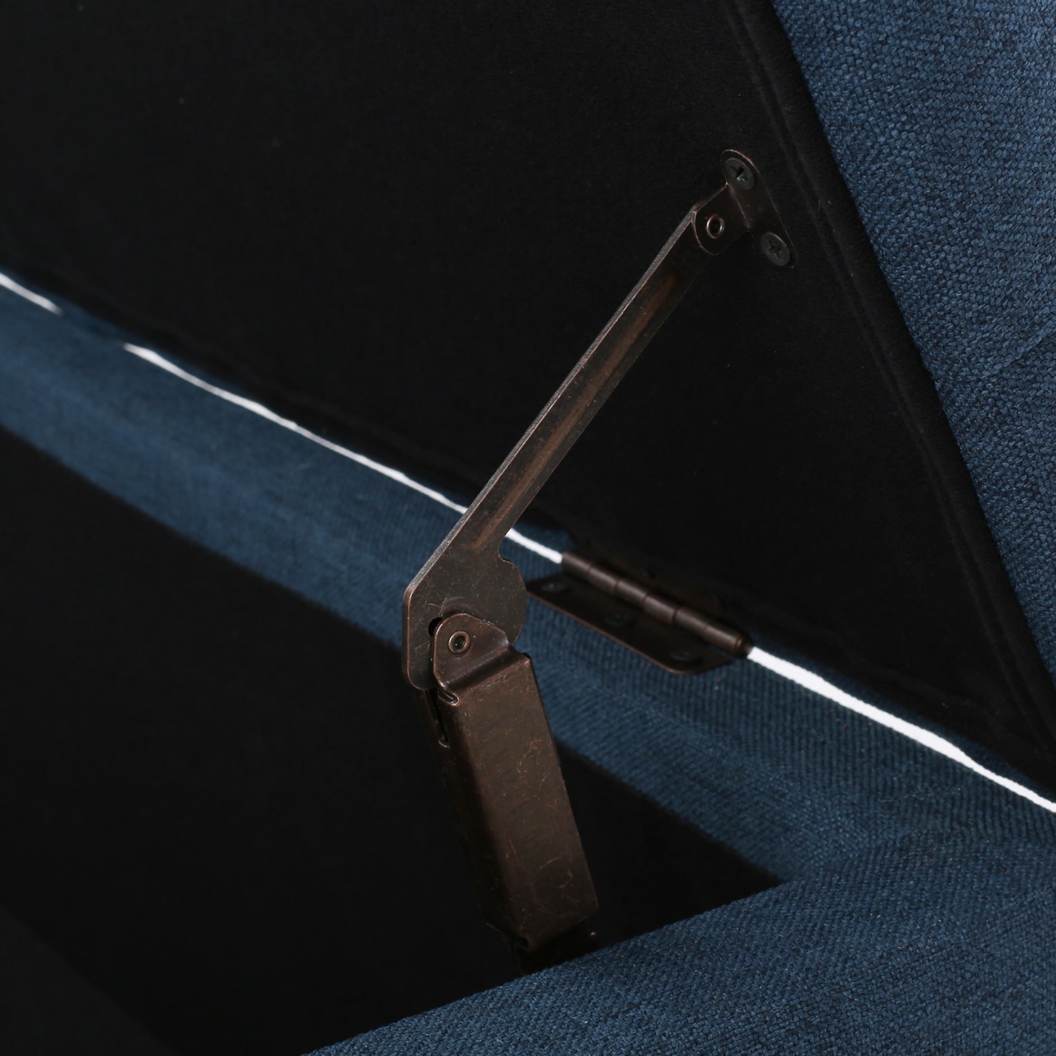 Ottilie Upholstered Tufted Bench