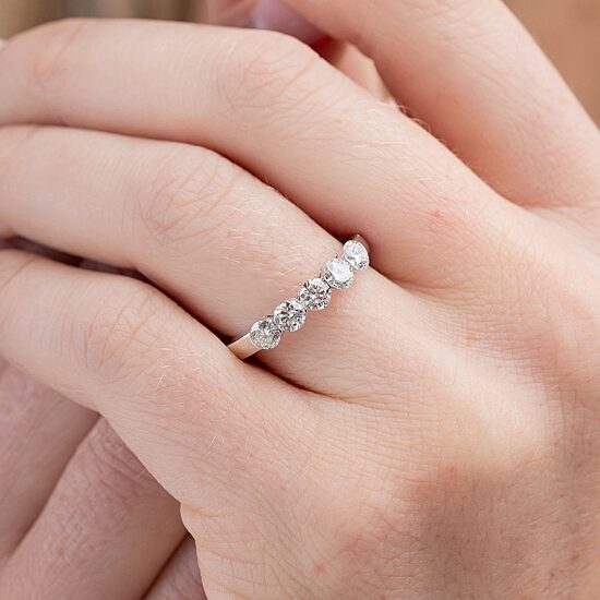 Floating Diamonds (F / Vs2) Womens 3.5MM 1 CT. T.W. Lab Grown White Diamond 14K Gold 5-Stone Anniversary Band