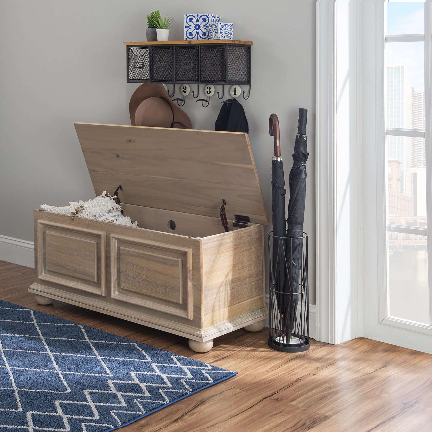 Linon Simmons Living Room Collection Bench