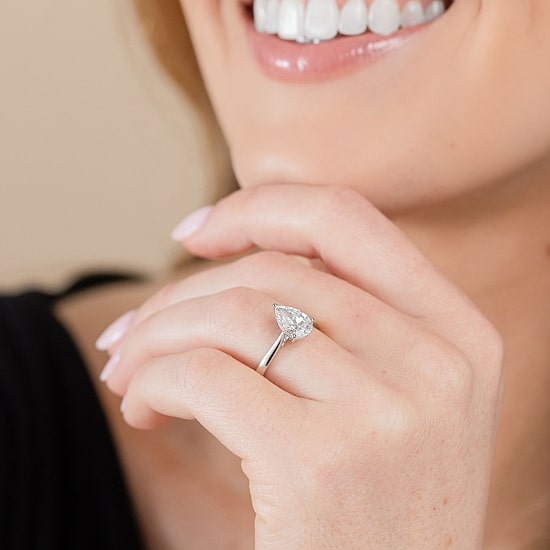 (H-I / SI2) Womens 1 1/2 CT. Lab-Grown White Diamond in 14K Gold Pear Solitaire Engagement Ring