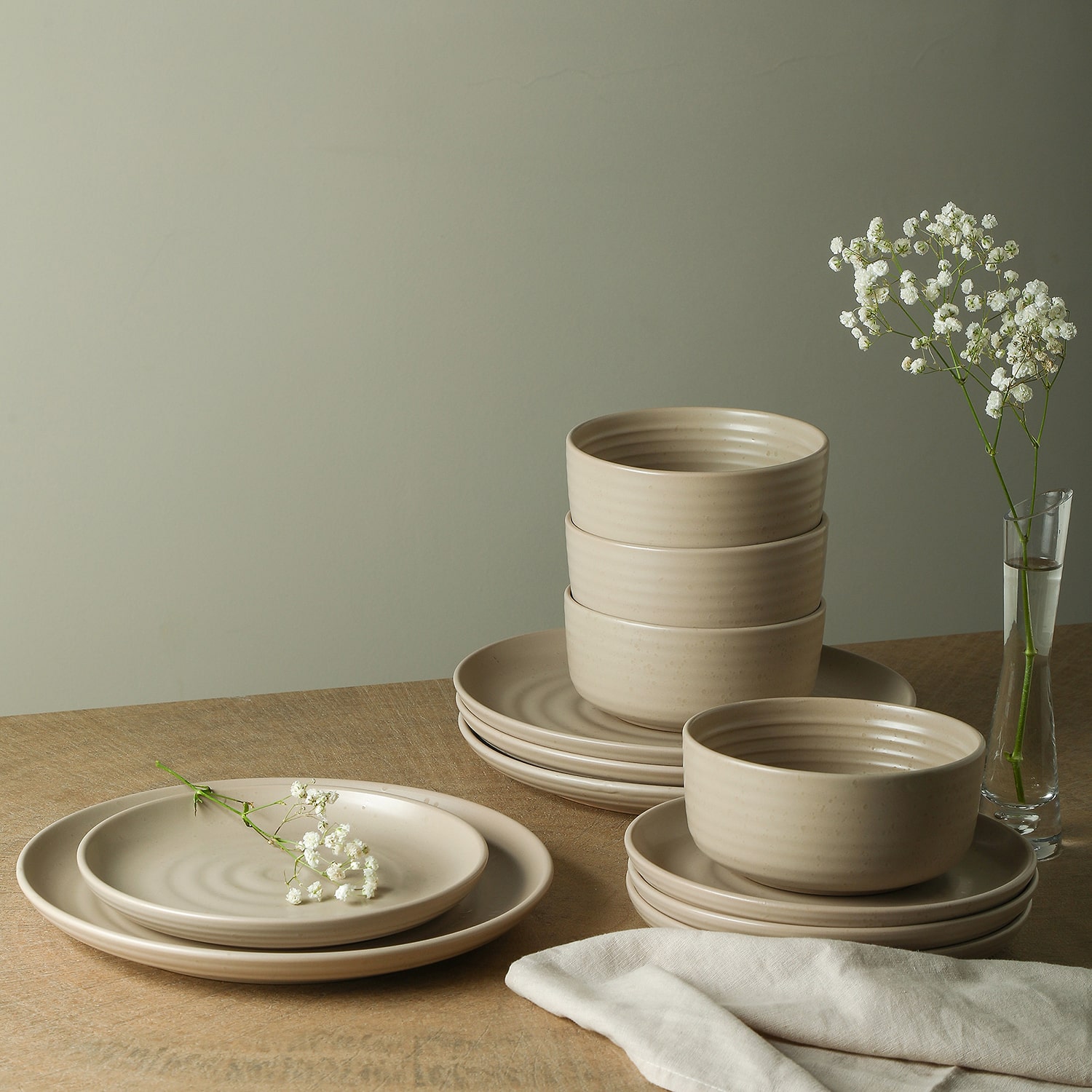 EARTH & CLAY Ion -pc. Stoneware Dinnerware Set