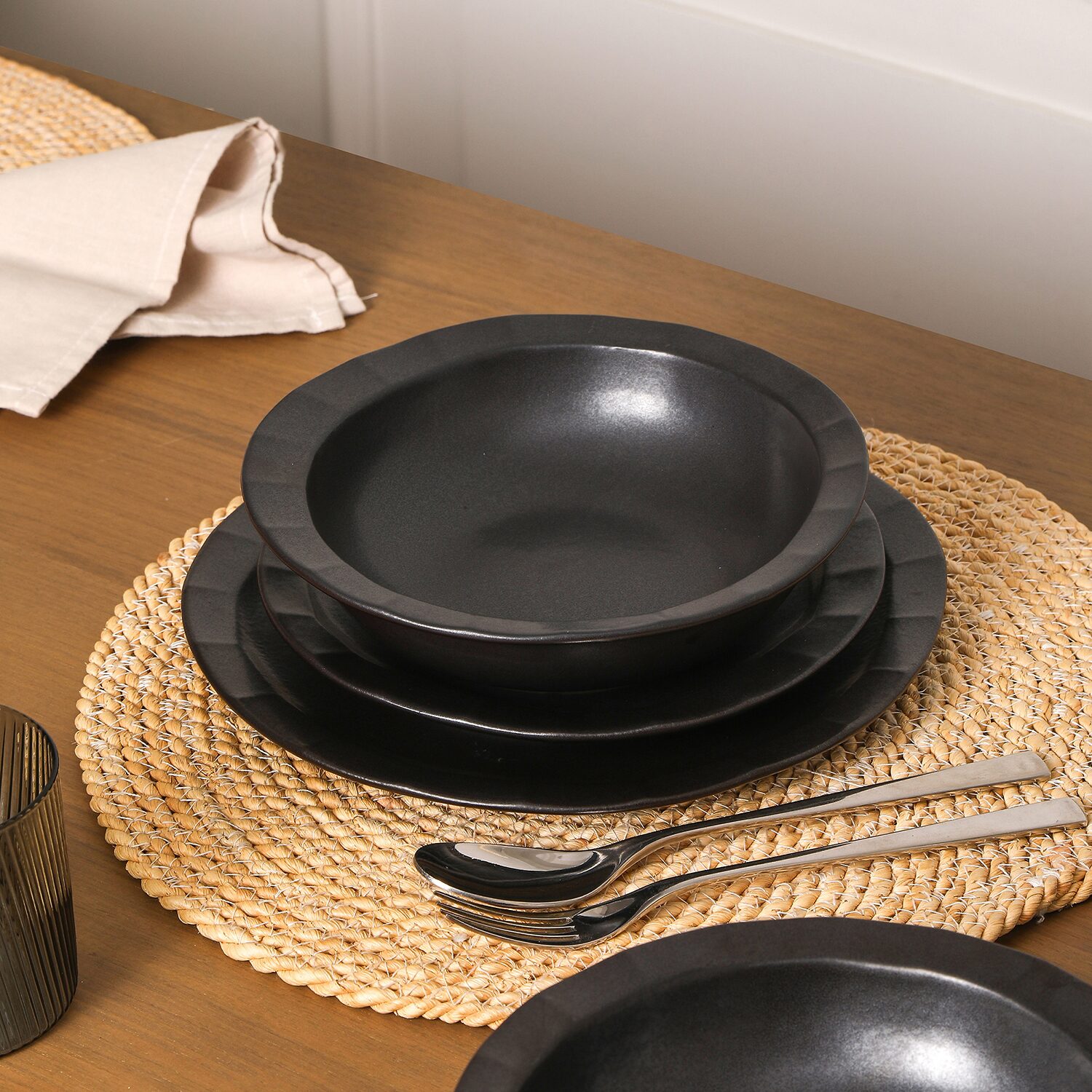 Stone + Lain Oasis 8-pc. Stoneware Pasta Bowl