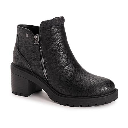 Italian Shoemakers Womens Bentley Block Heel Booties, Color: Black